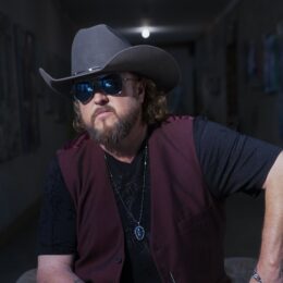 Colt-Ford15A0539Choice-2